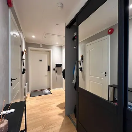 Апартаменты Beautiful Floor With Panorama View Hjorten